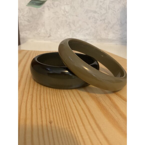 Vintage 1970s Brown & Black Acrylic Bangle Bracelet Set of 2 Boho Earthtones - Picture 2 of 4